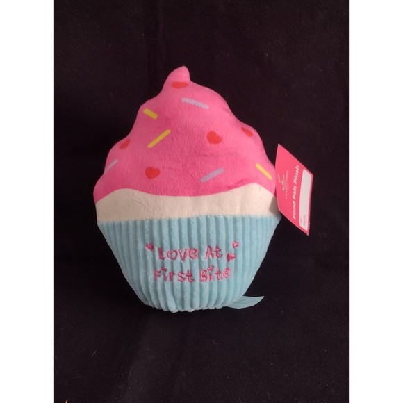 Valentine Food Pals Plush NWT Love At First Bite Cupcake Plush Stuffy - Picture 1 of 5